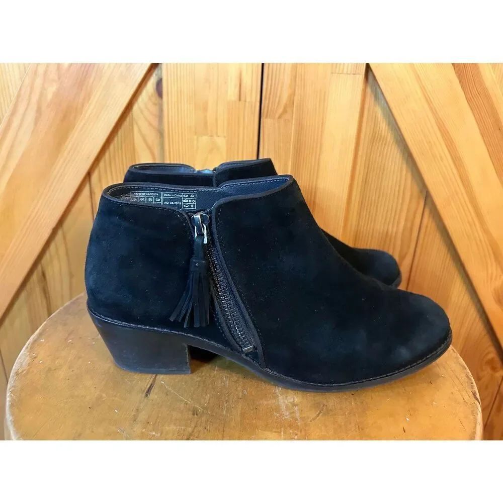 Vionic Womens Black Suede Ankle Bootie Low Block Heel Side Zip Size 7.5